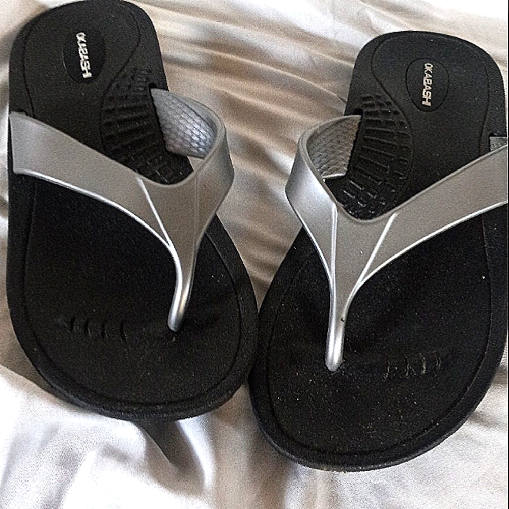 Okabashi flip-flops size medium 6/7
